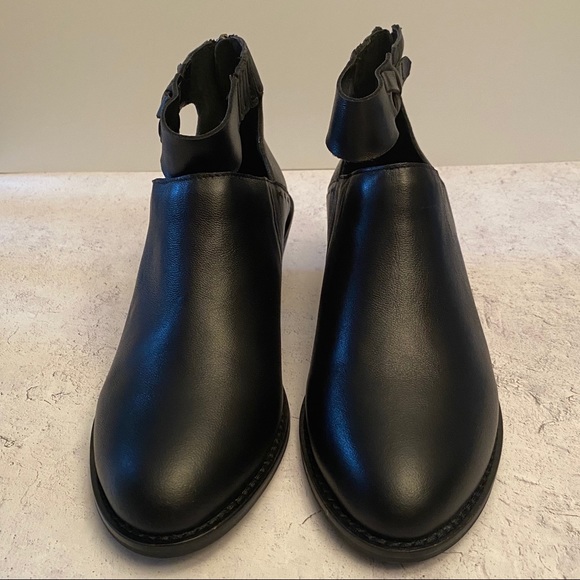 NEW Kelsi Dagger Kadeeja Ankle Bootie Size 7 - Picture 5 of 11